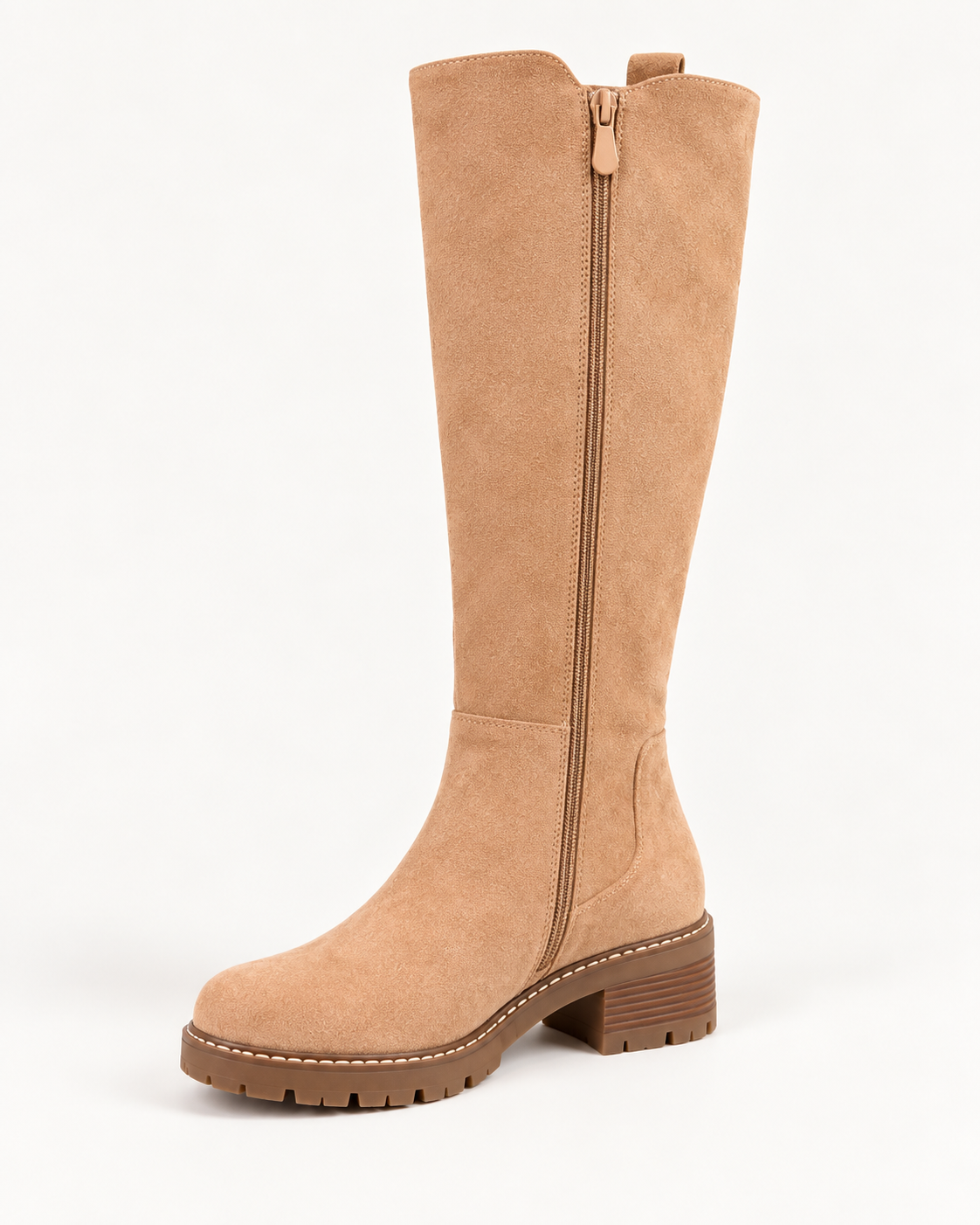 Stiefel in Camel in Wildlederoptik