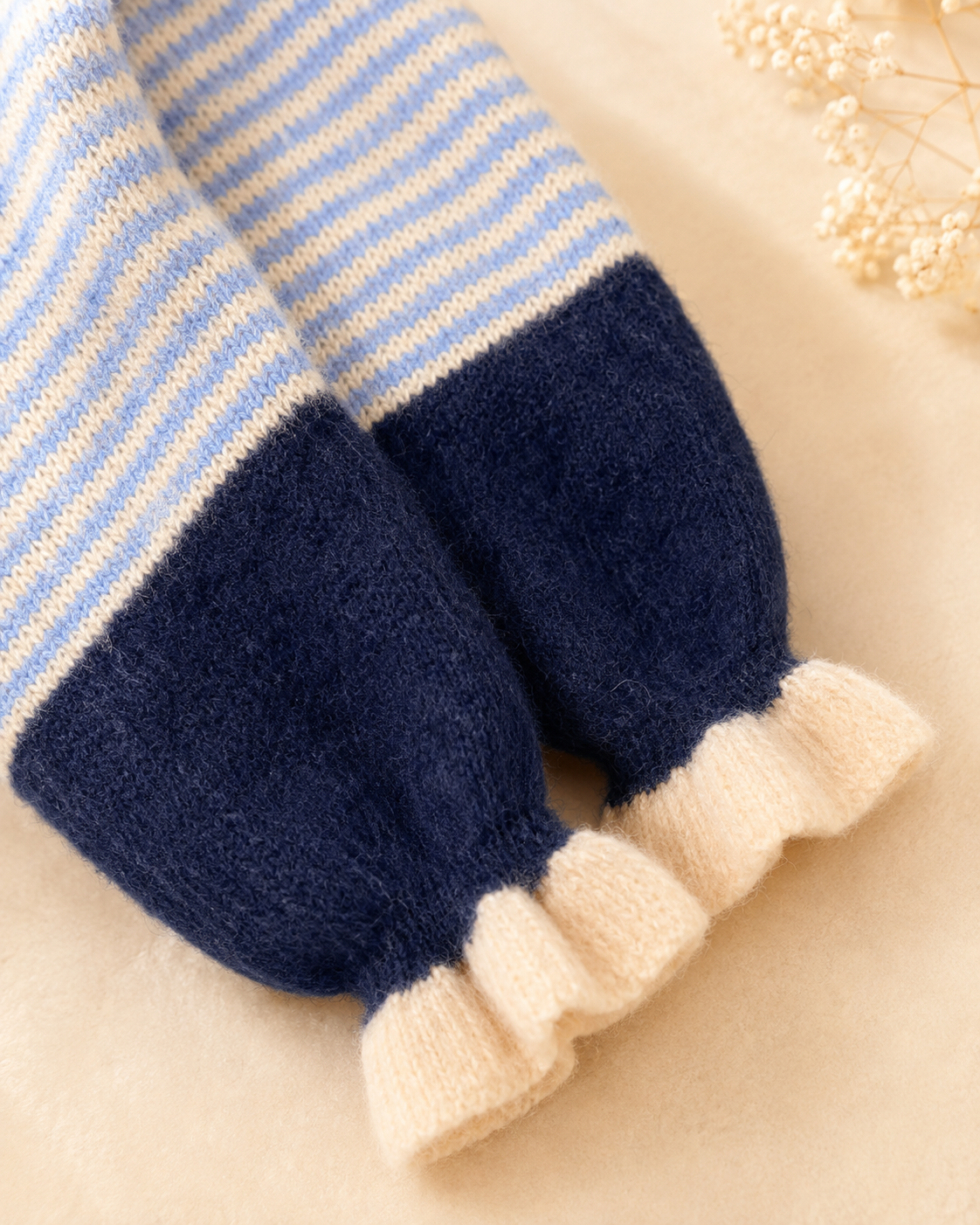 Strickjacke "Nordic Blue" in Creme/Hellblau/Marine