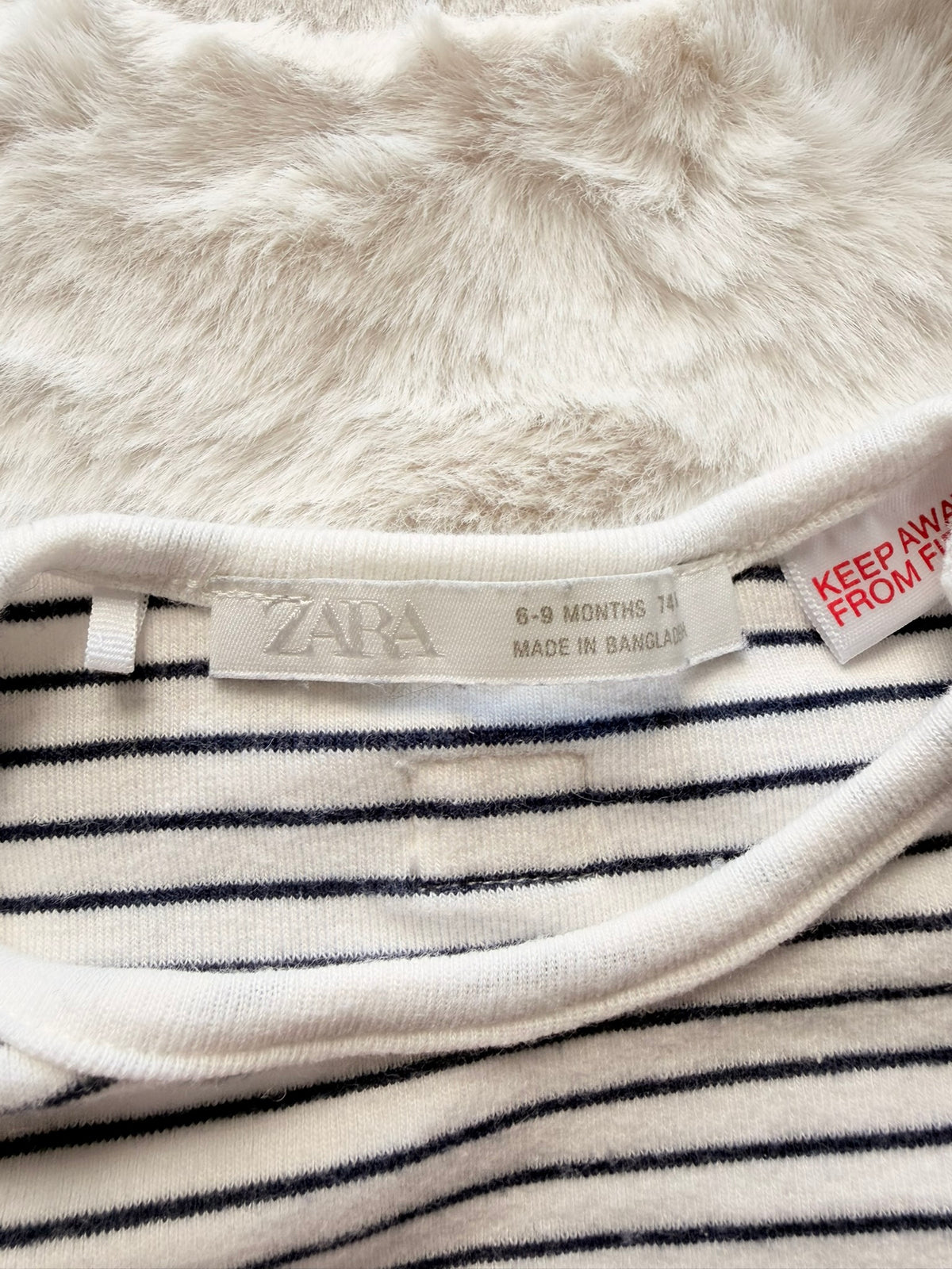 Zara l Baby Langarmbody mit blauen Streifen l Gr. 74