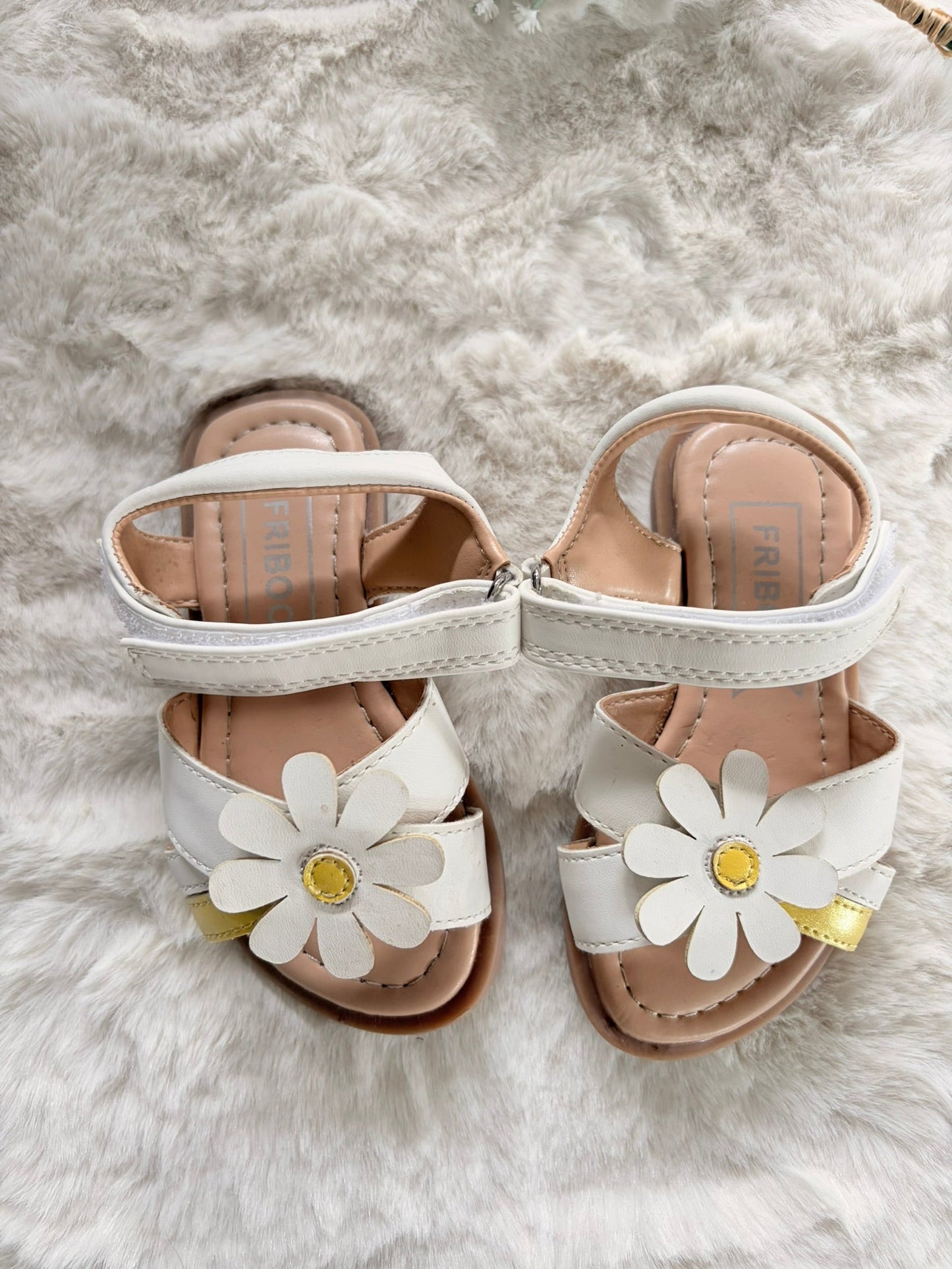 FRIBOO Baby Sandalen mit Blumen l Gr. 23