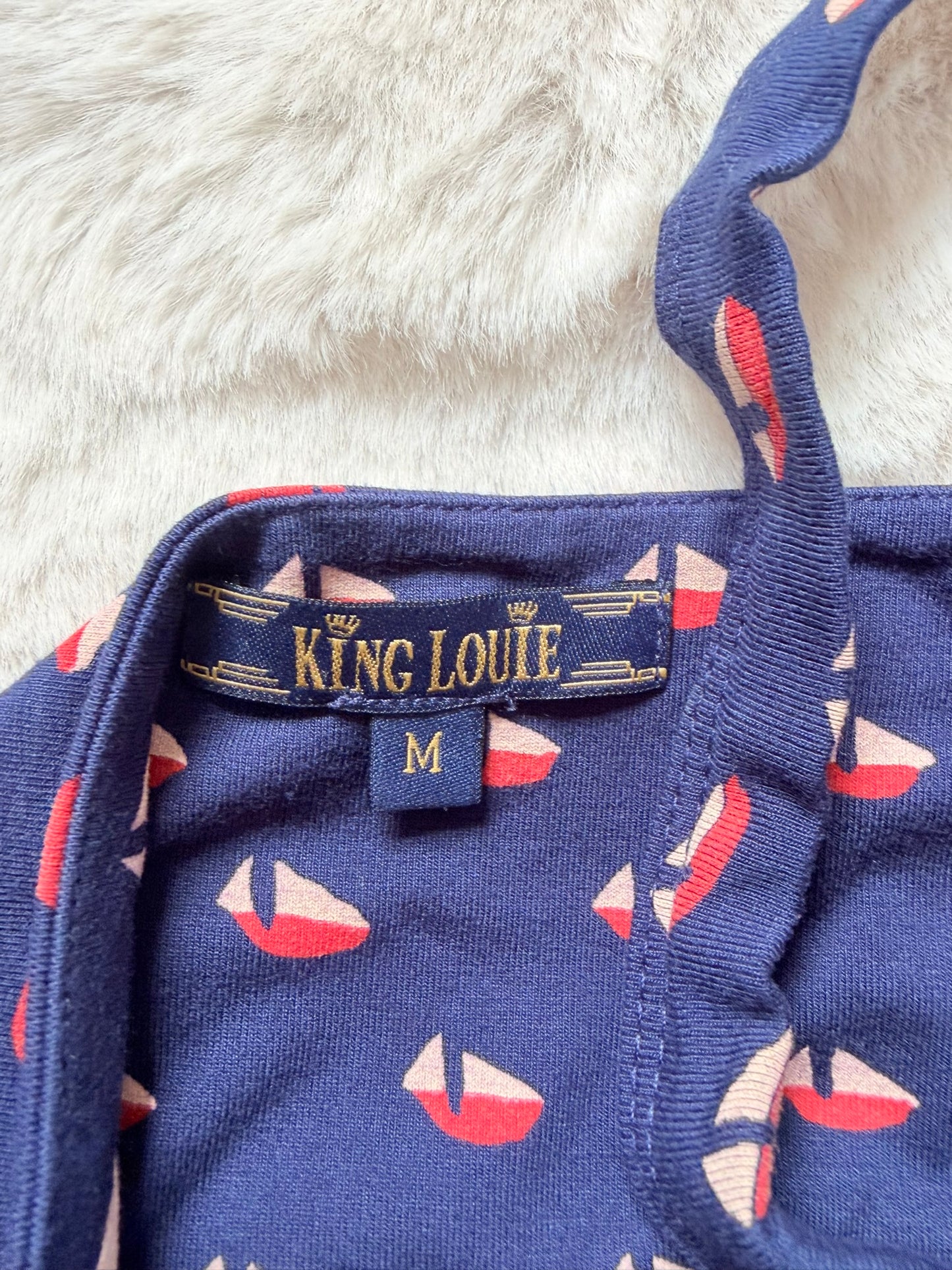 King Louie Sommerkleid mit Segelboot-Muster - Größe M